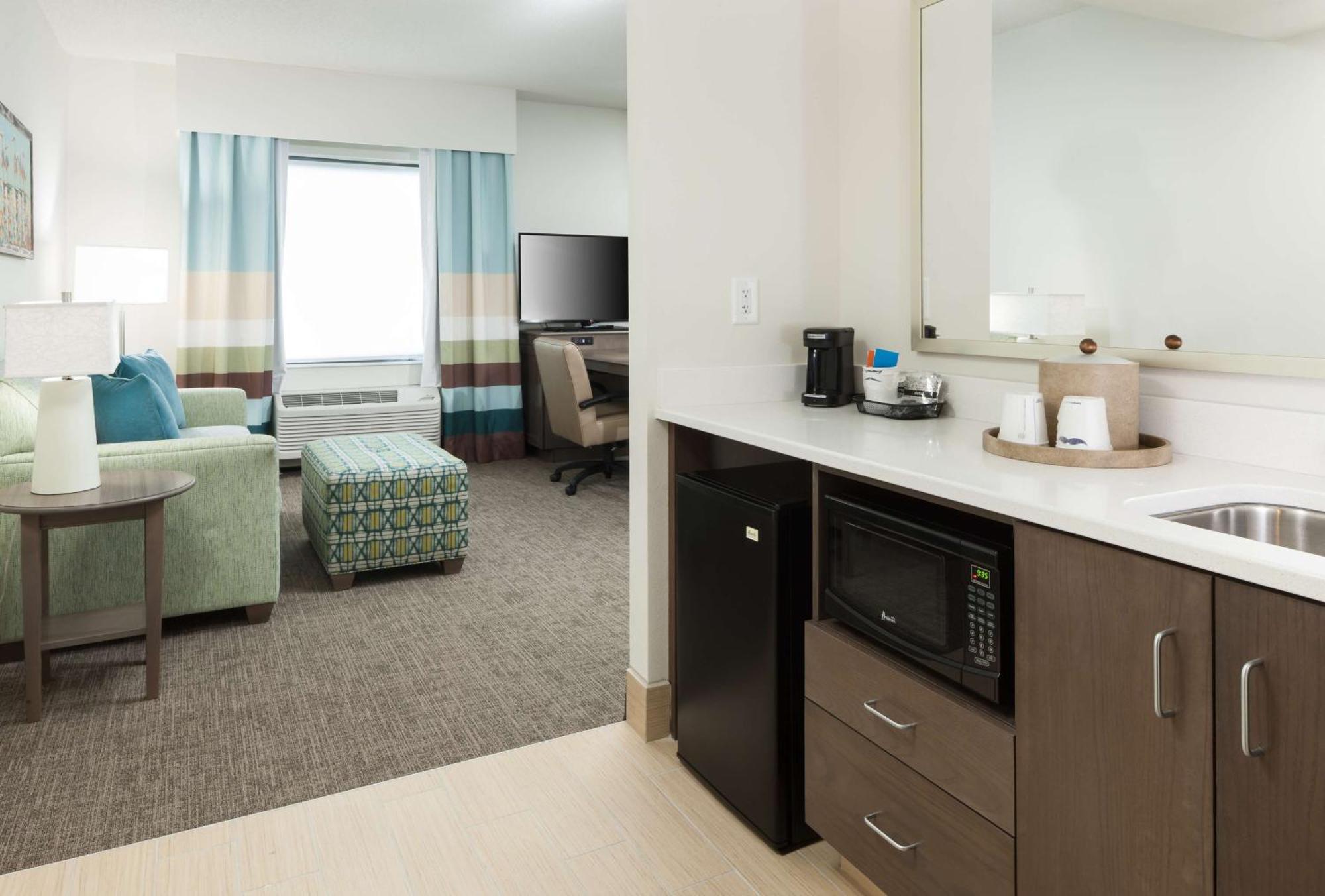 Hampton Inn & Suites By Hilton Carolina Beach Oceanfront Екстериор снимка