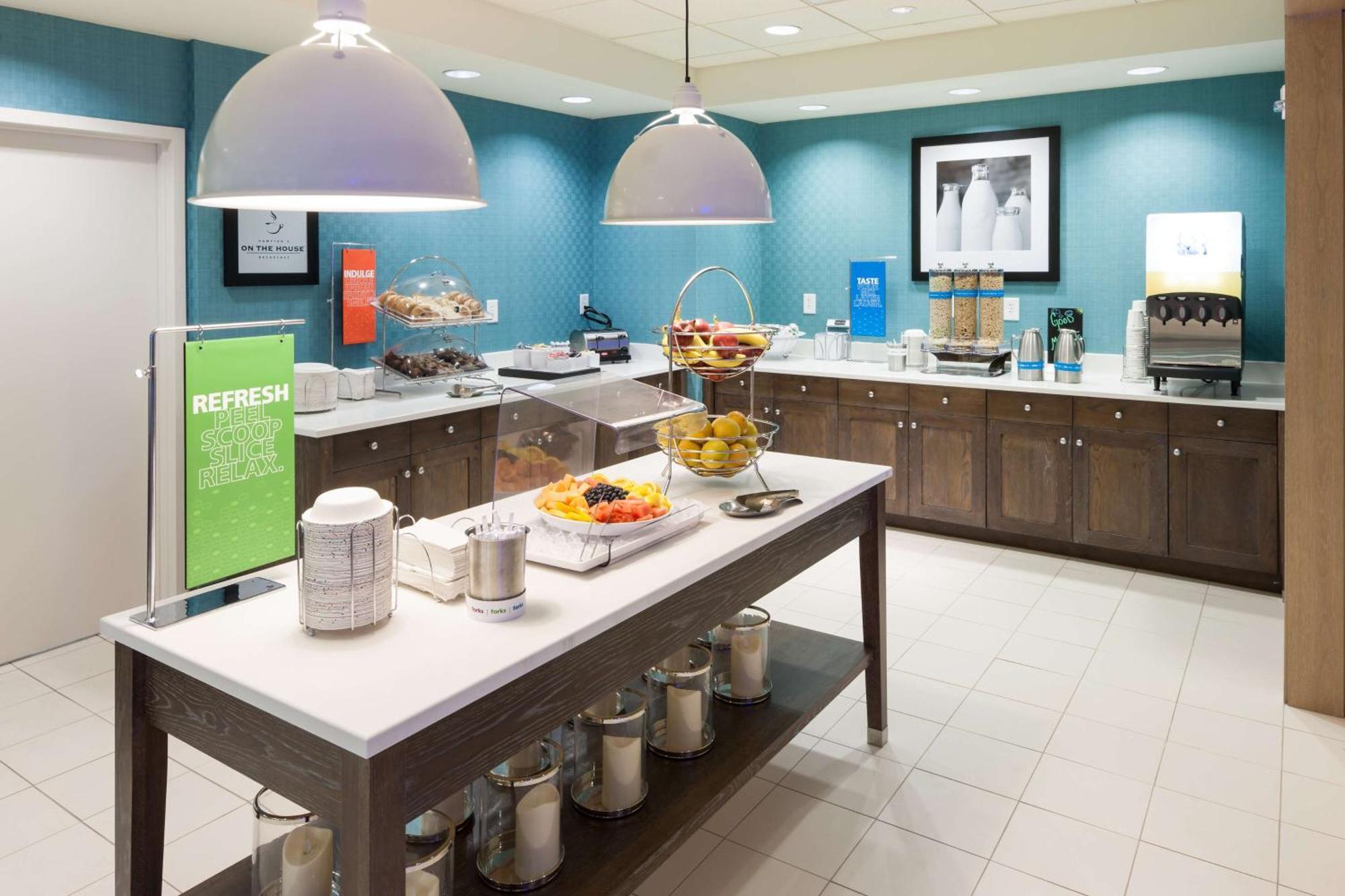 Hampton Inn & Suites By Hilton Carolina Beach Oceanfront Екстериор снимка